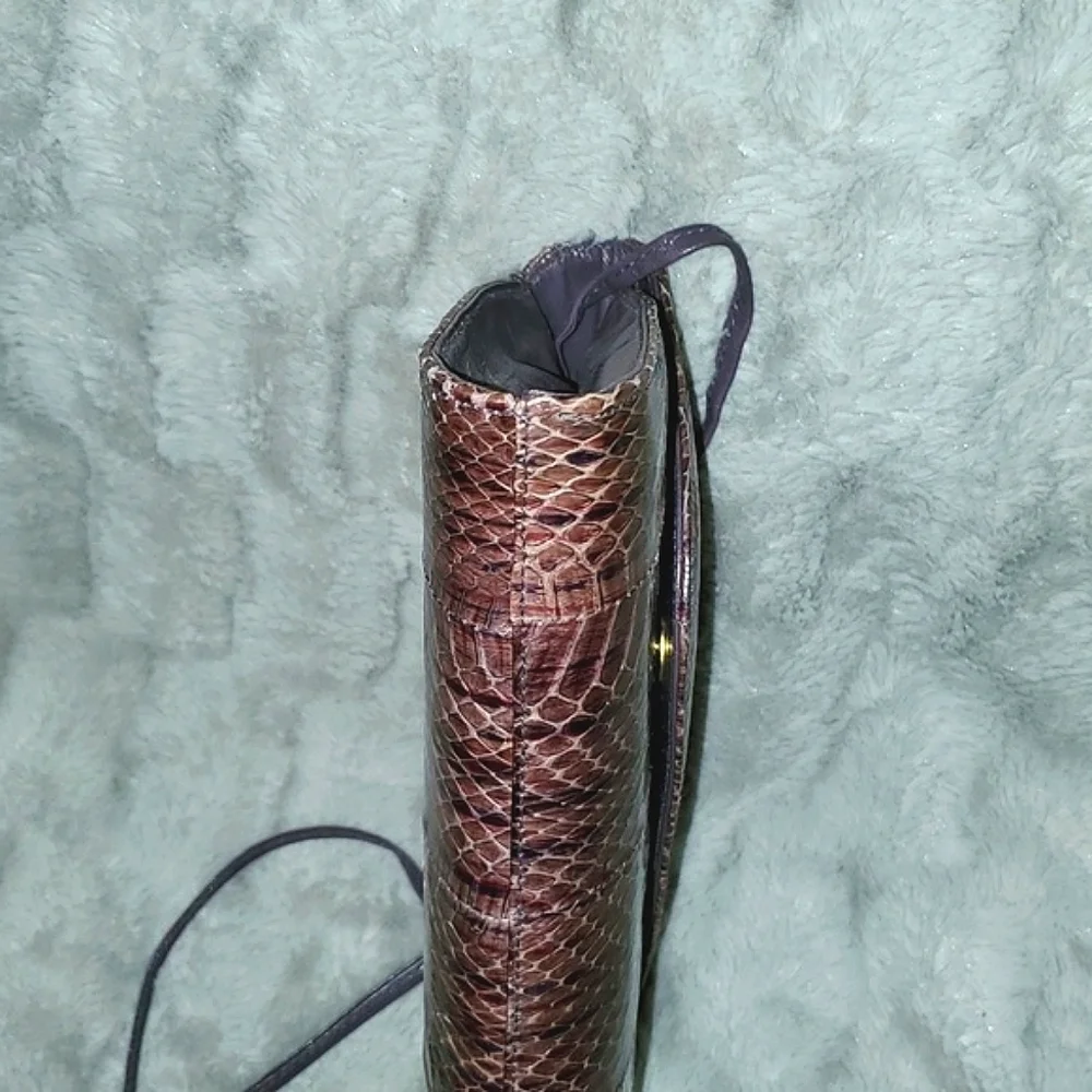 Vtg J.Reneé Snakeskin Embossed Crossbody Bag